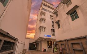 Fabhotel Royale Basant Residency - Gandhinagar